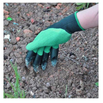 Bear Gardening Glove with Claw